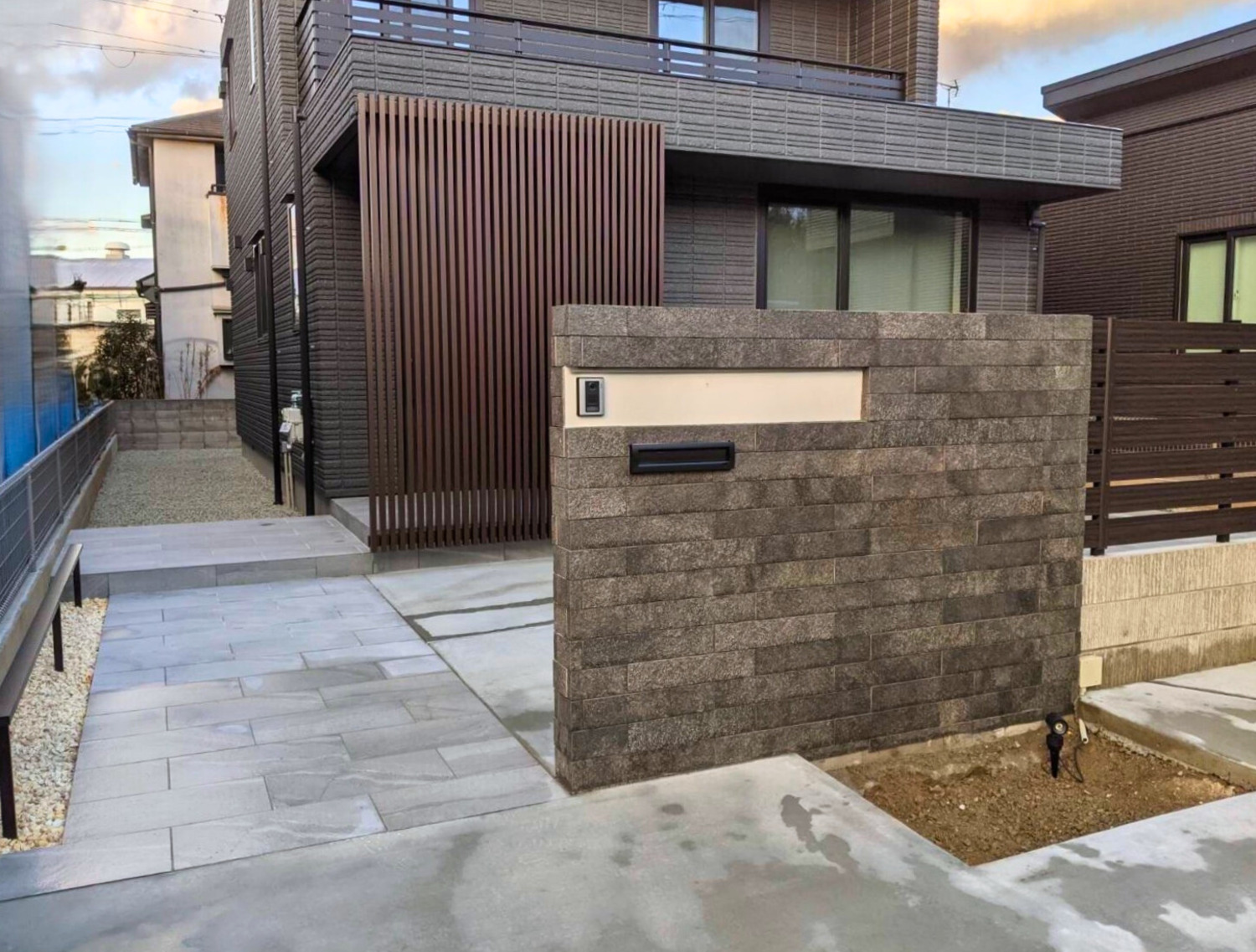 門柱・アプローチ・カーポート・タイルデッキ...No.177