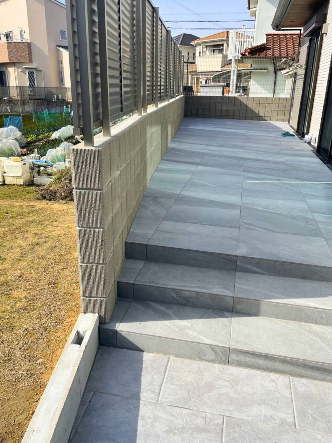 フルフラットタイルデッキ・No.117