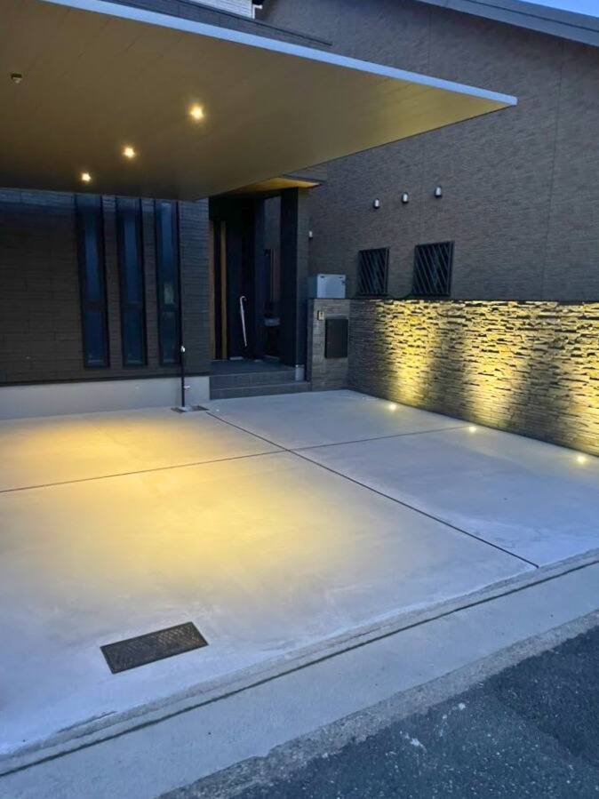 カーポート・駐車場・タイルデッキ・目隠しフェンス・門柱・立水栓 etc...№100